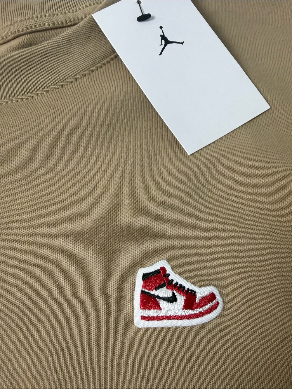 Nike Jordan Jumpman Sneaker Tennis Shoe Embroidered Logo T-Shirt Tee SS NWT New